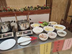 -维也纳酒店(深圳国际会展中心沙井上南店)