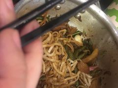 -顺溜·手工刀削面·黑金店(铜锣湾店)