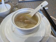 土灶煲猪肺汤-上海安亭别墅花园酒店