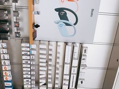 -Apple零售店(华贸购物中心店)