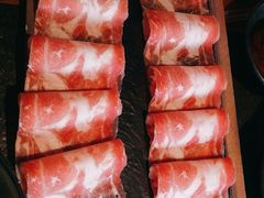 至尊肥牛-旺晖本帮骨头煲·深夜火锅(梅园路店)