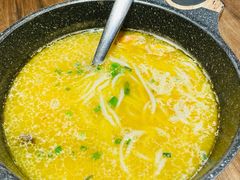 小锅米线-云海肴云南菜(浦江欢乐颂店)