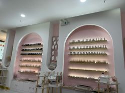 -花系美·美甲美睫精品店