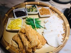 烙馍卷菜-掌柜的店·河南菜(日月光店)