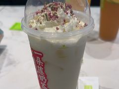 -奈雪的茶(优特汇店)
