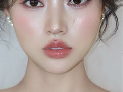 -金夫人化妆摄影职业培训学校