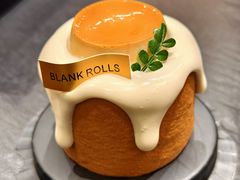 -白蘭BLANK(杭州湖滨银泰in77C区店)