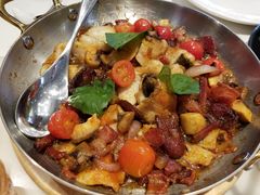 -港丽餐厅(高德置地店)