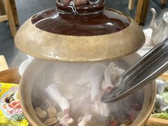 -威邵鸡煲(西华路总店)