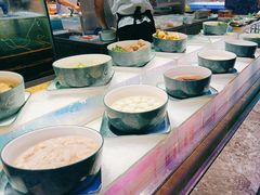 -曼格活海鲜·牛排自助(光明蓝鲸店)
