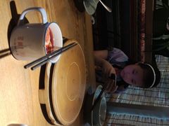 -蜜桃餐厅·伴山(湖滨商业街店)