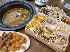 -菌乡缘·野生菌蒸汽鱼火锅(江边夜市店)