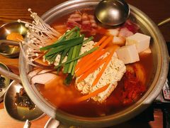 泡菜肥牛部队锅-春熙台韩国料理·章鱼肥牛(西丽店)