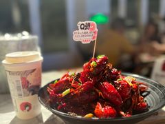 -巴厘龙虾·榜首油焖大虾(音乐学院·沿江酒馆店)