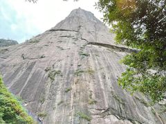 -鄣山大峡谷