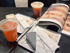 -M Stand(银泰中心in01店)