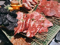 -山川小町·极番烧肉(新地假日广场店)