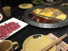 -唇辣号重庆老火锅(燕郊鑫乐汇店)