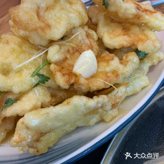 大河屯东北铁锅炖大鹅(建国西路店)