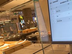 -老乡鸡(上海白玉兰广场店)