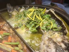 -鸣记脆皮烤鱼·海鲜烤鱼(三八广场店)