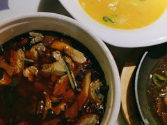 臭豆腐肥肠煲-卢大鲜鱼头捞饭(美利广场店)