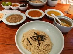 -裕兴记•蟹黄面馆(人民广场店)