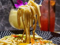 -STARRY CAFE & LOUNGE BAR(高新店)