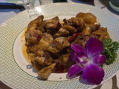 -嗨辣小聚·盘锦河蟹·海鲜烧烤龙虾(盘锦十年好店)