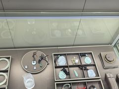 -江奢典汇·名包名表·黄金回收