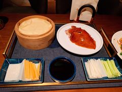 -The ROOF (通盈中心店)