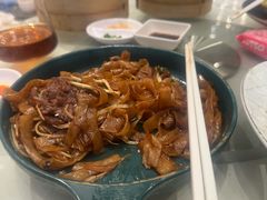 -千灯盛汇·头牌粤菜(致越优城店)