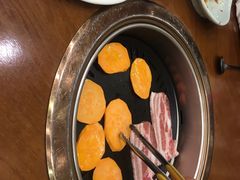-青瓦餐厅·生鱼片·韩园烤肉(西塔店)