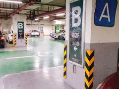 -飞洲国际广场-地下停车库