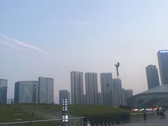 -东港音乐喷泉广场