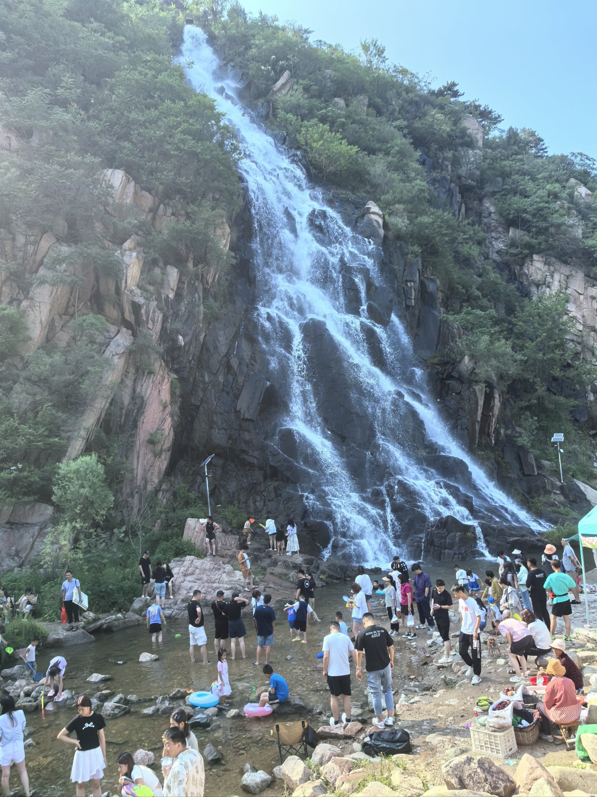 瀑布的壮阔风姿