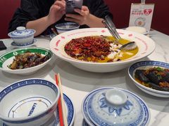 -禄鼎记·排队俩小时都要吃的酸菜鱼(石牌桥店)