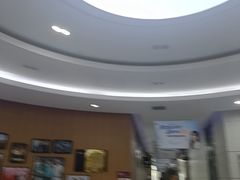 -雅悦齿科(顾村公园店)