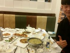 -闫府私房菜(经四路万达店)