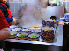 -镇南锅盖面馆(解放路店)