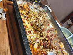 -东来菜馆•手抓海鲜家常菜•海鲜锅贴(鸽子窝店)