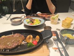 -尊品牛排(高能广场店)