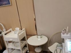 -香港倾城国际·美容美体中心