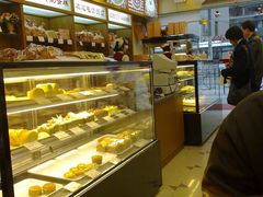-红宝石·鲜奶小方·海派西点房(南丹店)