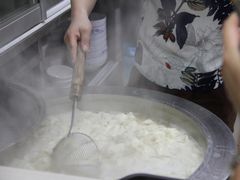 小馄饨-周震馄饨