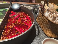 -三出山火锅(南京万象天地店)