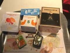 -麦当劳(汉口火车站候车室店)