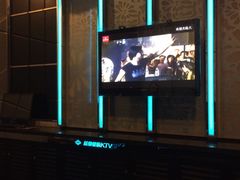 -蓝尊量贩(黄河路店)