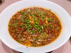沙蒜烧豆面-新荣记(南京西路店)