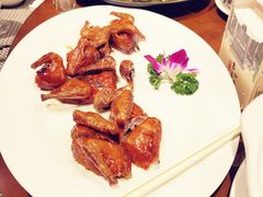 妙龄乳鸽-香山家宴